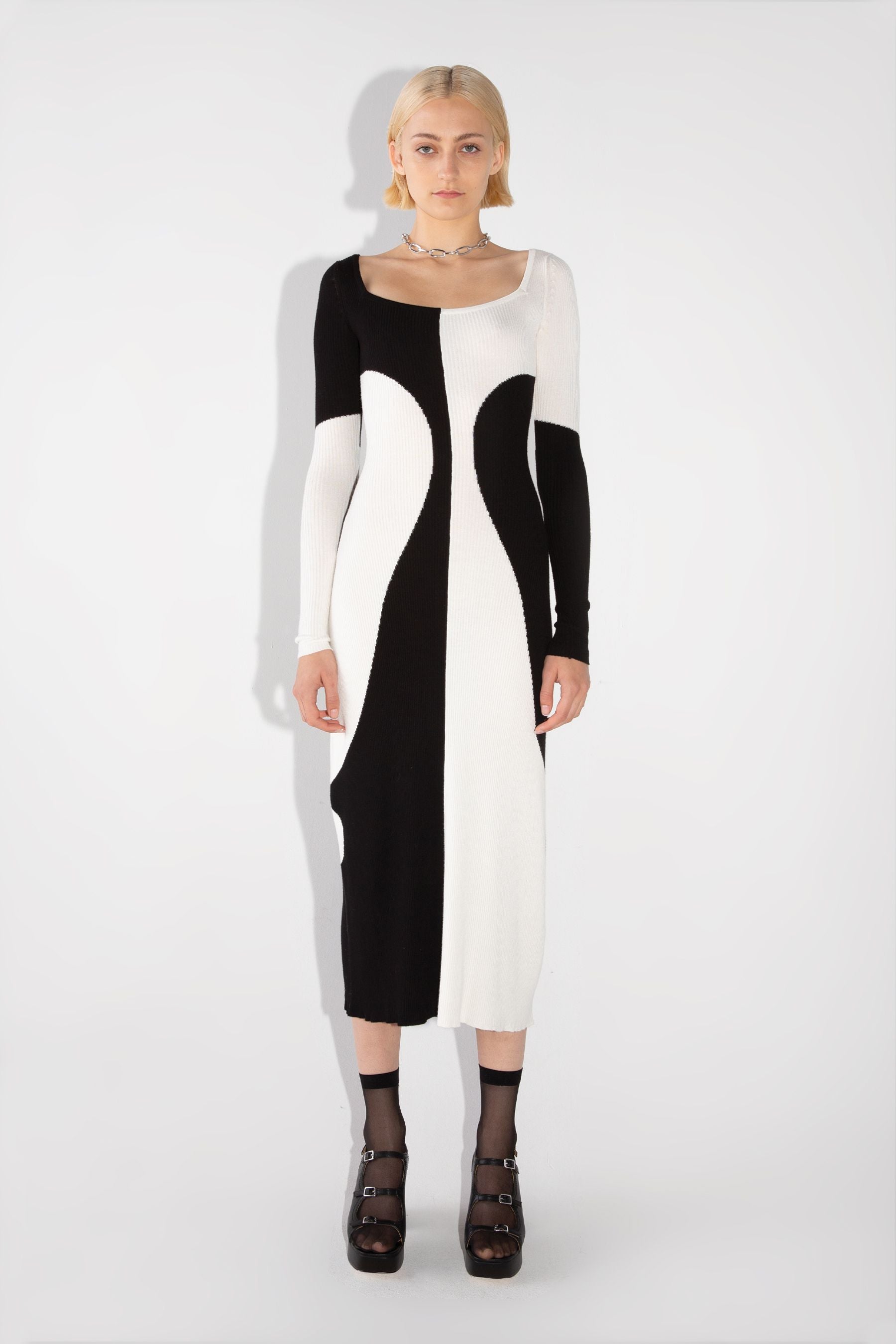 SQUARE NECK LONG DRESS L Black White COMBO