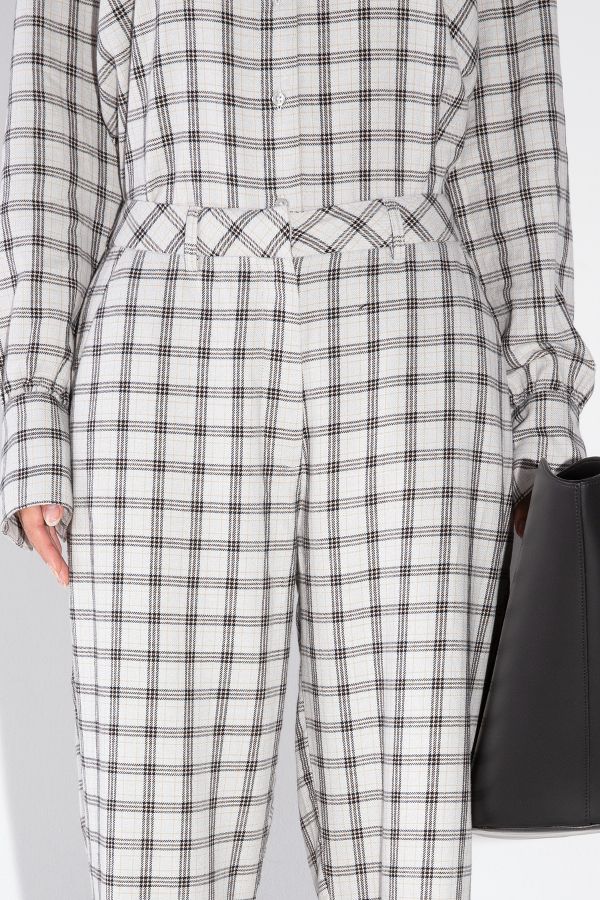 #gray_plaid