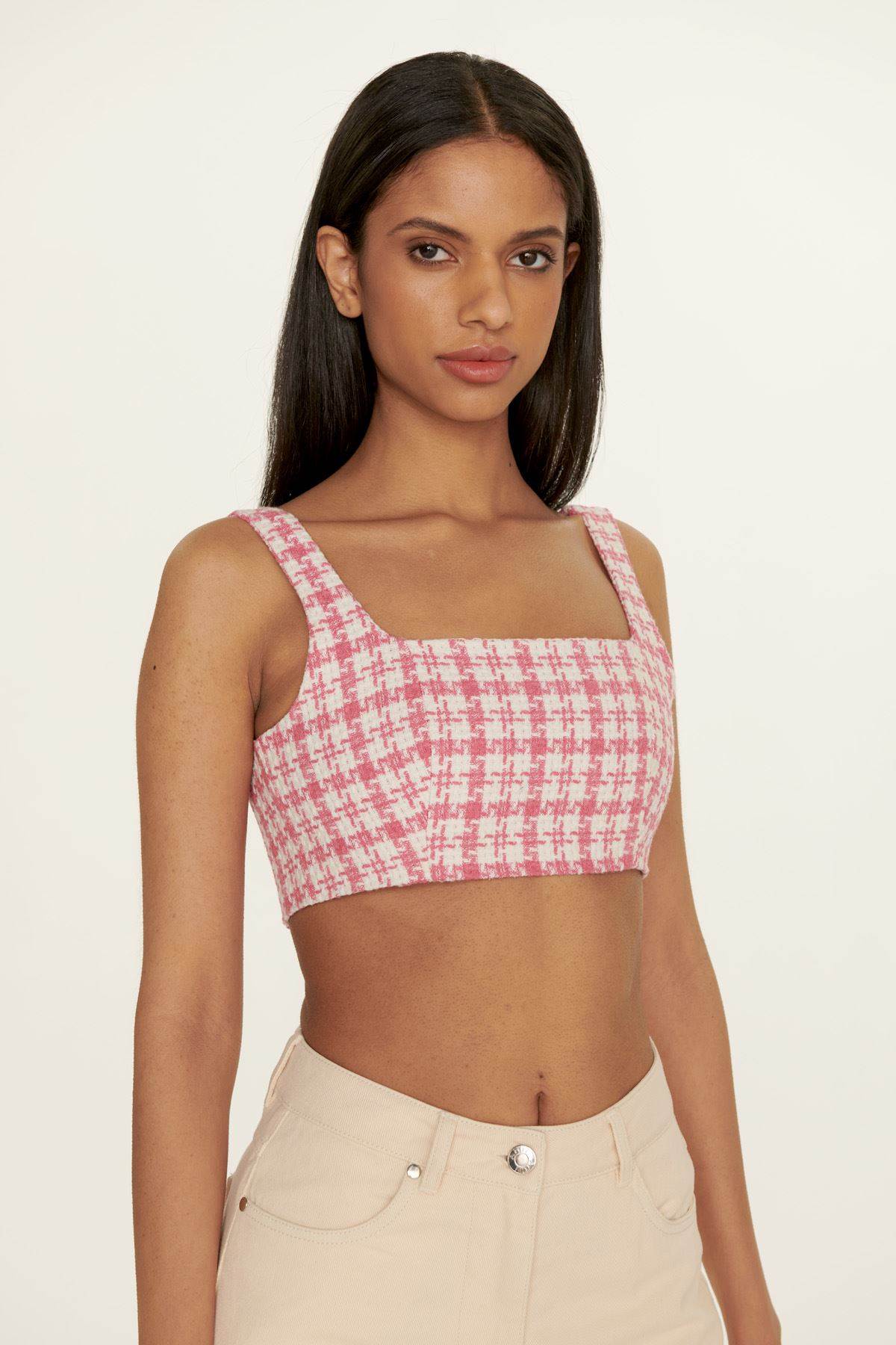 pink_houndstooth