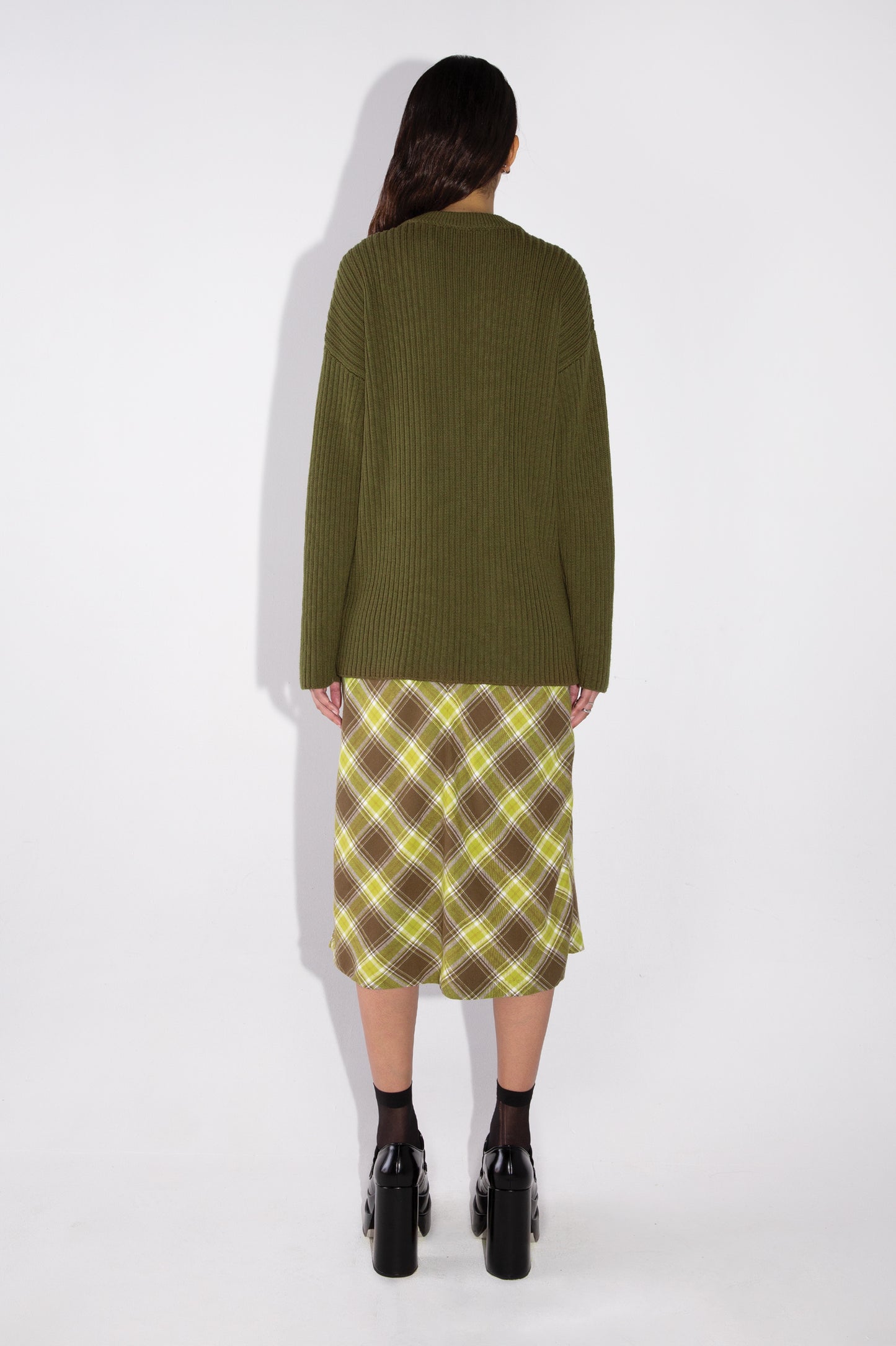 OVERSIZED SWEATER