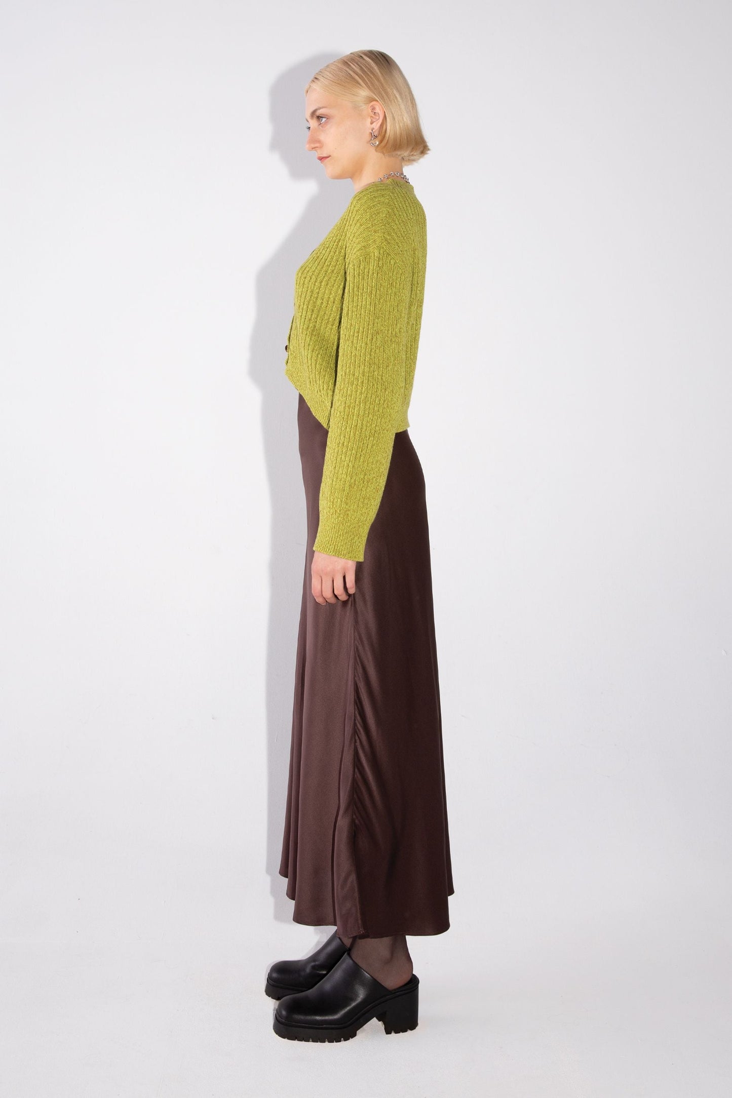 V-NECK CARDIGAN