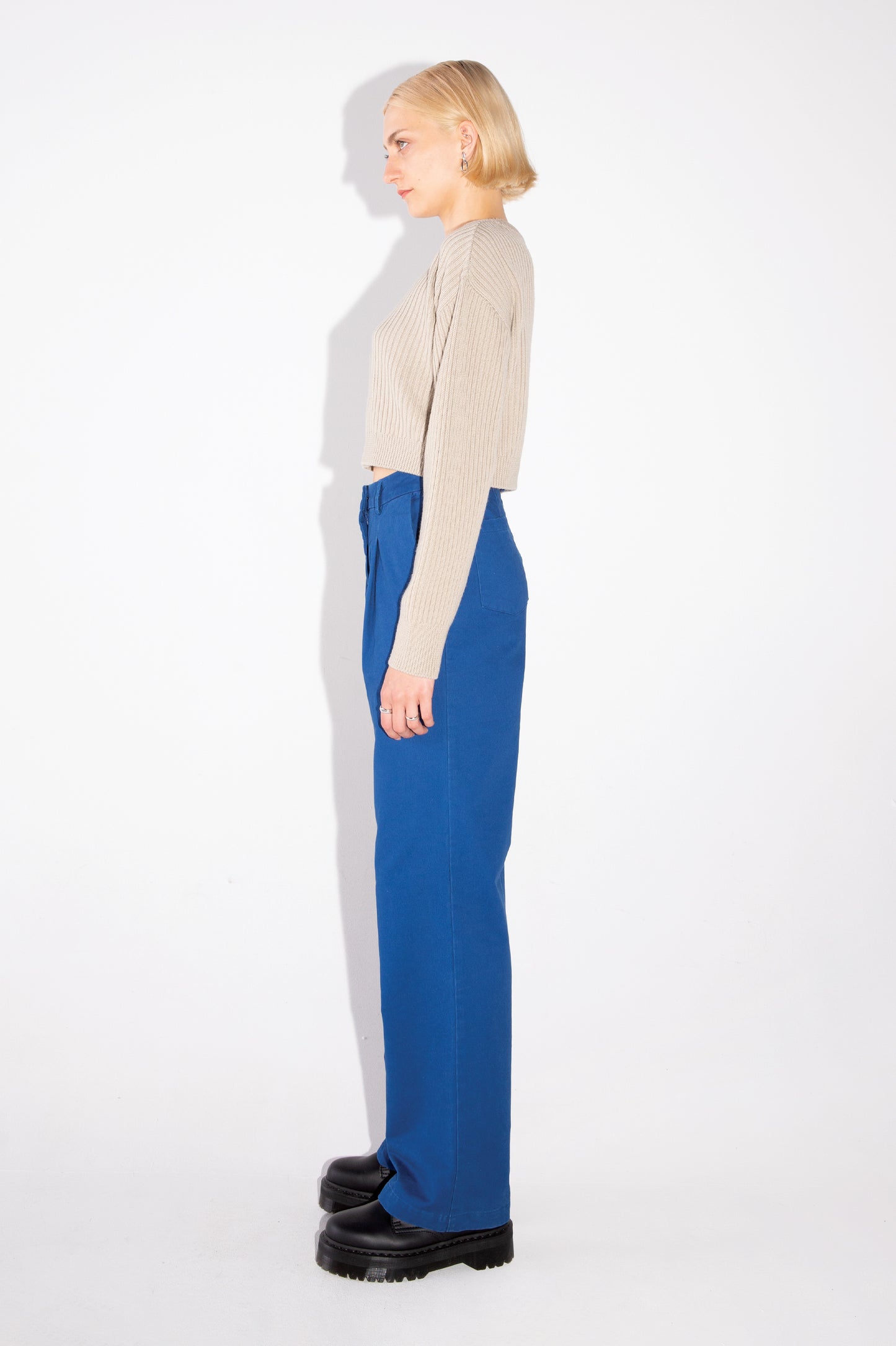 Cropped Pullover Sweater