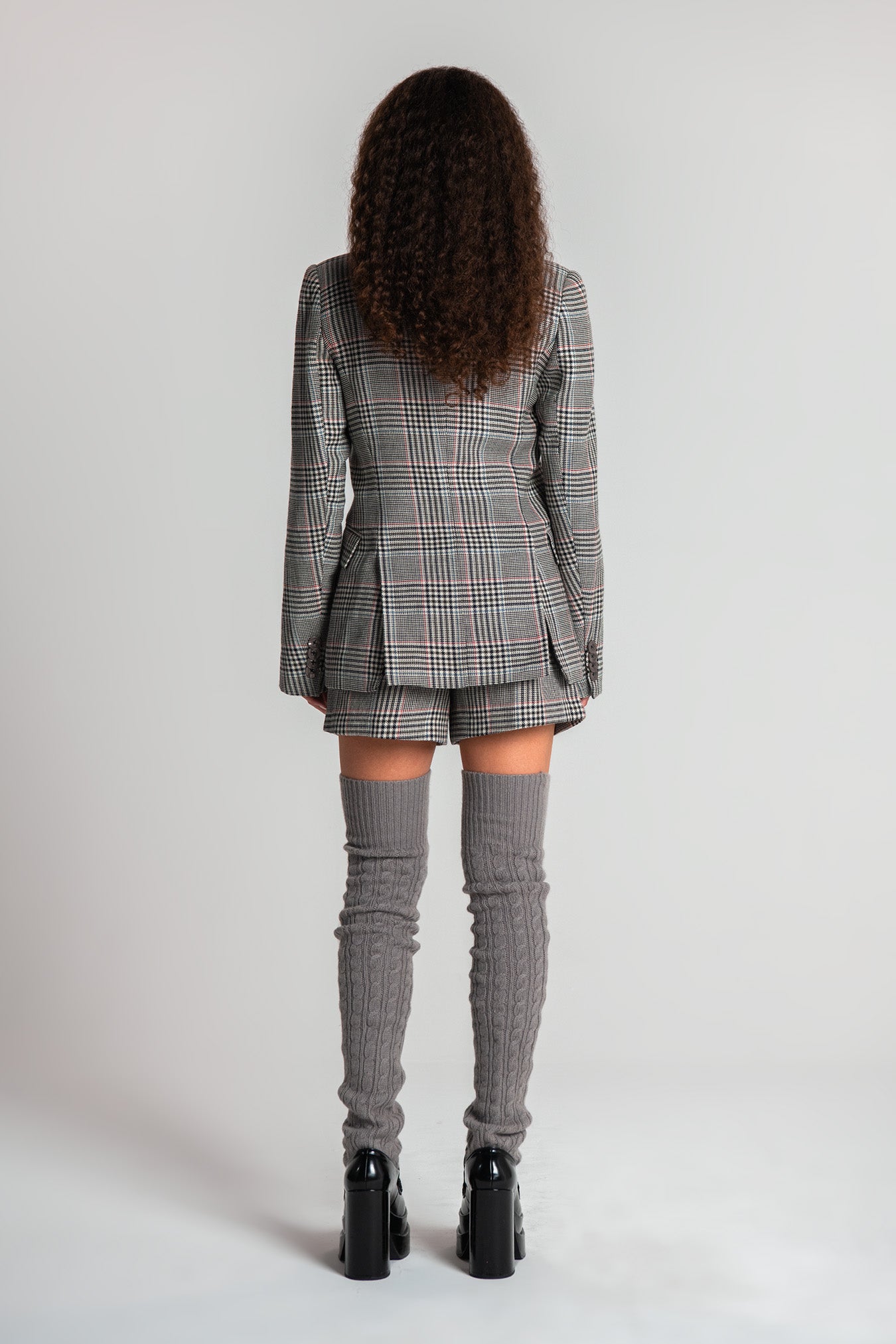 beige_plaid