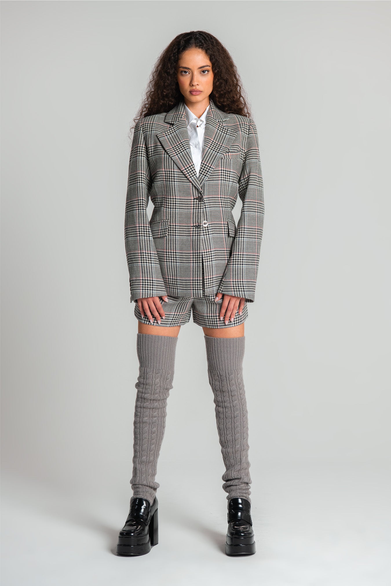 beige_plaid